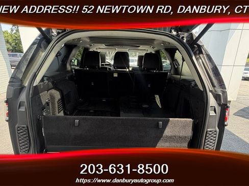 Used 2018 Land Rover Discovery HSE Luxury AWD/4WD image 38