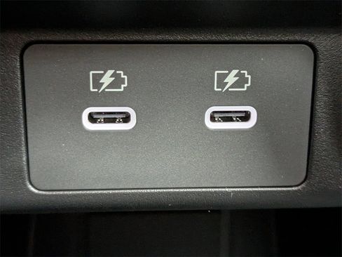 New 2026 Mitsubishi Outlander SEL image 15