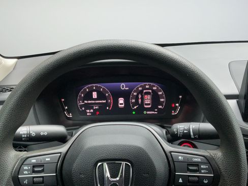 Used 2023 Honda Accord EX image 13