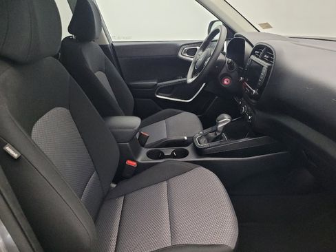 Used 2024 Kia Soul LX w/ Option Group 015 image 21