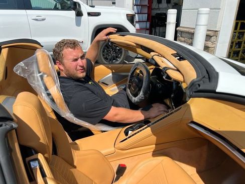 Used 2022 Chevrolet Corvette Stingray Premium Conv w/ Z51 Performance Package RWD image 12