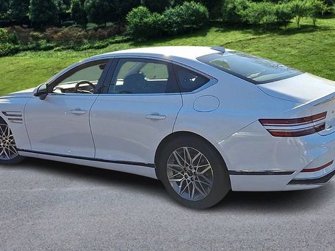 Used 2025 Genesis G80 2.5T image 6