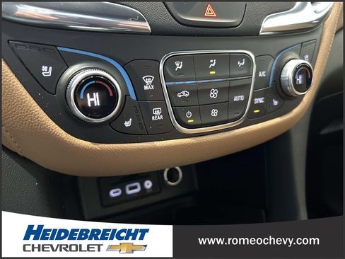 Used 2019 Chevrolet Equinox Premier image 22