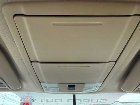 Used 2016 Ford F350 Lariat w/ Chrome Package image 21