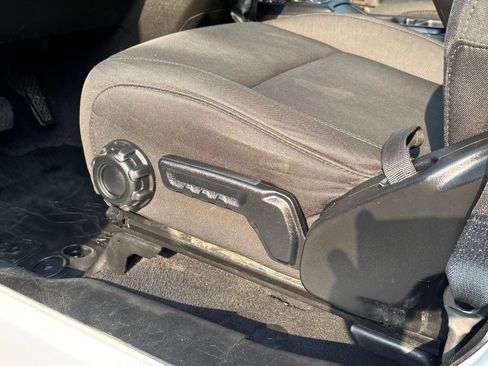 Used 2021 Jeep Wrangler Unlimited Sport AWD/4WD image 12