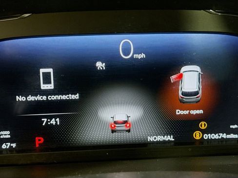 Used 2025 Honda Pilot Elite image 13