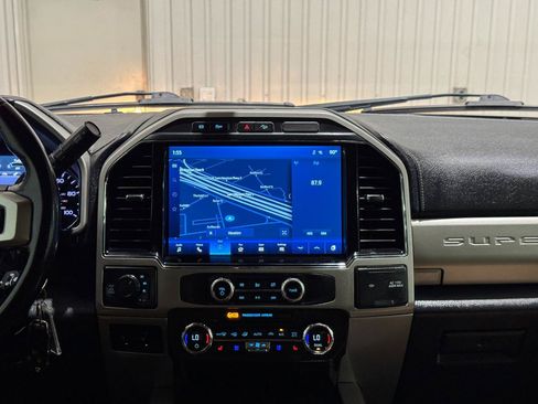 Used 2022 Ford F250 Lariat AWD/4WD image 31