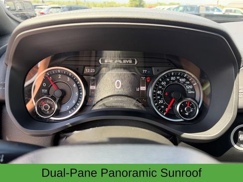 Used 2021 RAM 1500 Laramie AWD/4WD image 27