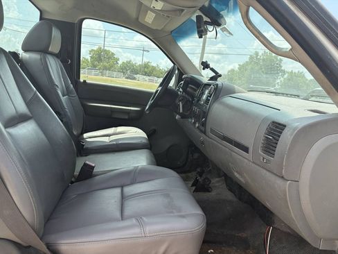 Used 2007 Chevrolet Silverado 2500 W/T RWD image 5