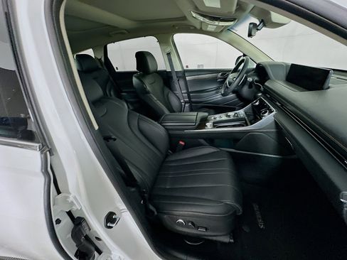 Used 2024 Genesis GV80 3.5T image 31