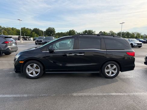 Used 2018 Honda Odyssey EX-L image 2