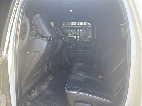 Used 2024 RAM 3500 Limited image 17