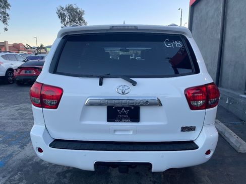 Used 2016 Toyota Sequoia Limited image 8