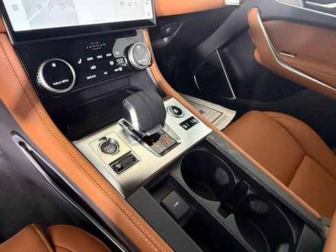 Certified 2026 Jaguar F-PACE R-Dynamic S image 23