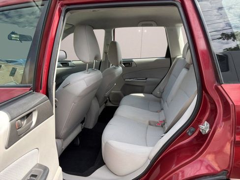 Used 2011 Subaru Forester 2.5X AWD/4WD image 10