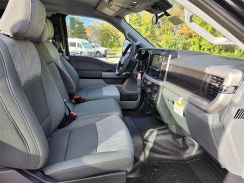 New 2026 Ford F350 XLT image 10