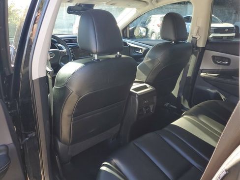 Certified 2022 Nissan Murano SV image 20