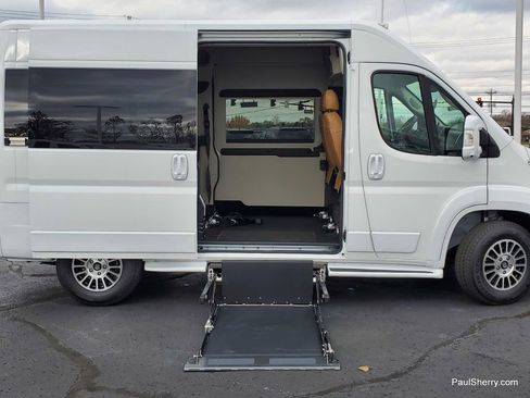 New 2023 RAM ProMaster 2500 w/ Driver Convenience Group image 29