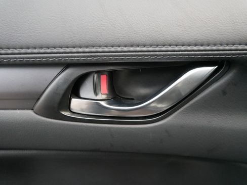 Used 2020 MAZDA CX-5 Touring image 14