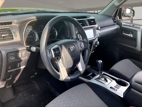 Used 2016 Toyota 4Runner SR5 RWD image 16