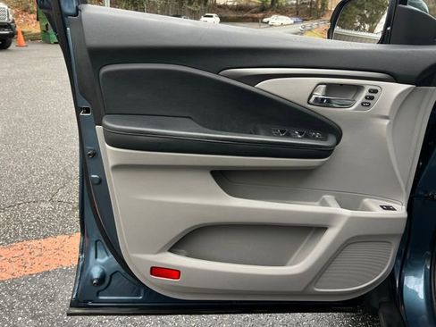 Used 2019 Honda Pilot EX-L image 10