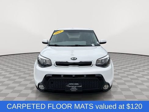 Used 2016 Kia Soul + FWD image 3