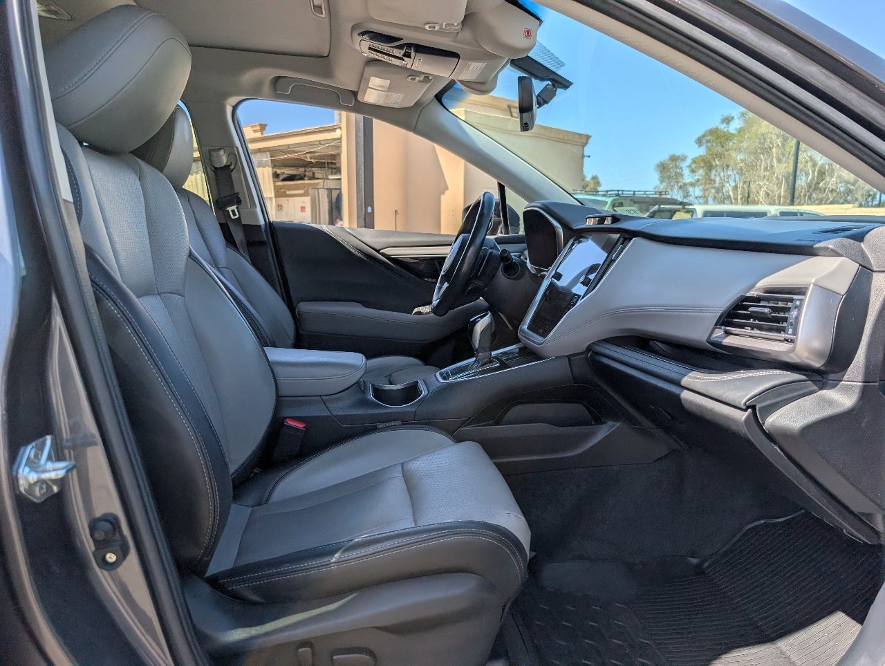 Used 2021 Subaru Outback Limited AWD/4WD image 8