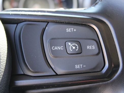 Used 2022 Jeep Wrangler Unlimited Sport S image 23