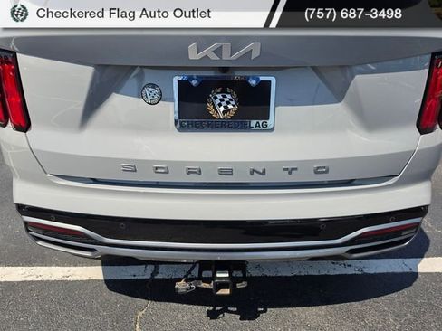 Used 2022 Kia Sorento SX FWD image 17