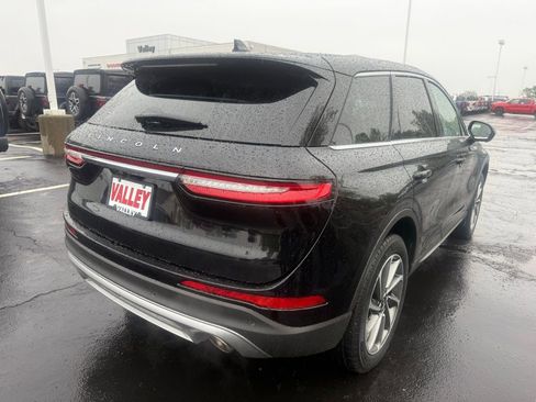 Used 2023 Lincoln Corsair AWD w/ Equipment Group 101A image 3