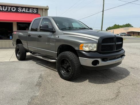 Used 2005 Dodge Ram 2500 Truck ST w/ Trailer Tow Group AWD/4WD image 5