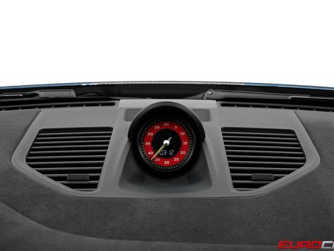 Used 2024 Porsche 911 GT3 RS RWD image 32