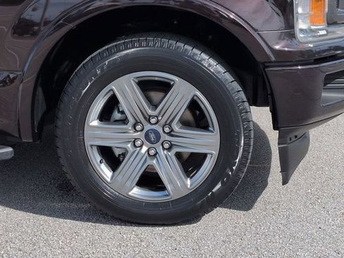 Used 2018 Ford F150 XLT w/ Equipment Group 302A Luxury RWD image 11