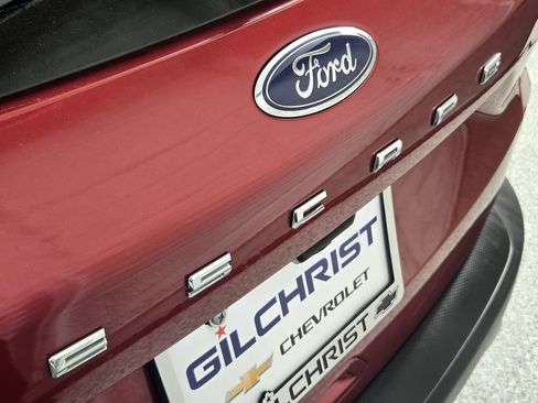 Used 2020 Ford Escape SE FWD image 11