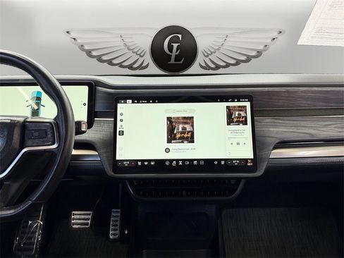 Used 2022 Rivian R1T Launch Edition image 10