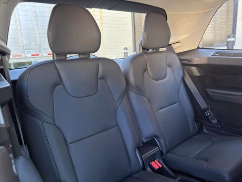 Used 2023 Volvo XC90 B6 Plus w/ Protection Package Premier AWD/4WD image 39