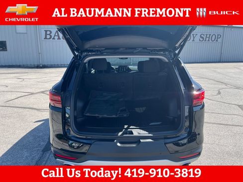 Used 2024 Chevrolet Blazer LT w/ Convenience Package FWD image 23