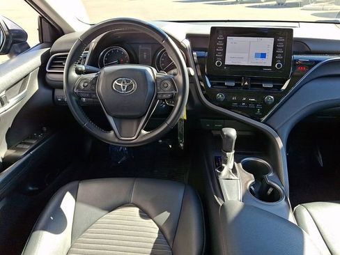 Certified 2021 Toyota Camry SE image 12
