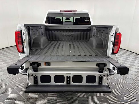 Used 2024 GMC Sierra 1500 Elevation w/ Elevation Premium Package image 16