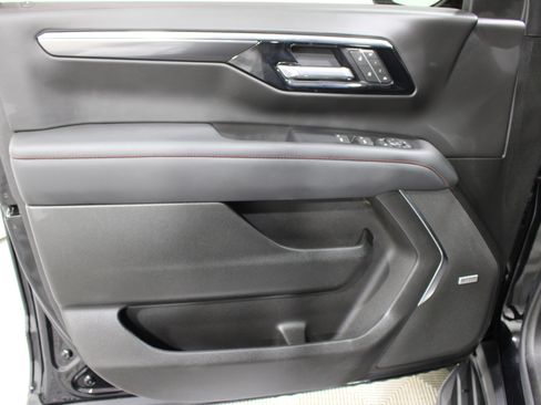 Used 2025 Chevrolet Tahoe RST w/ Comfort Package image 6