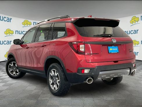 Used 2023 Honda Passport TrailSport image 4