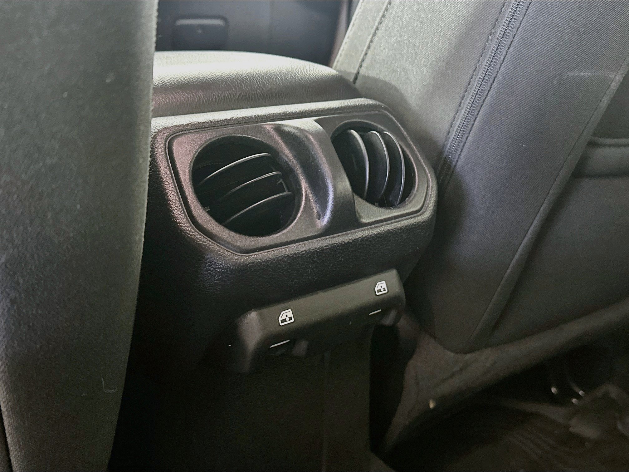 Used 2022 Jeep Wrangler Unlimited Sport AWD/4WD image 27