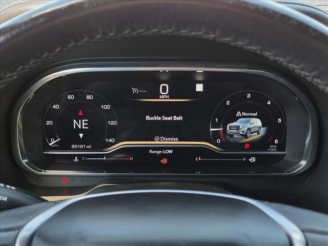 Used 2022 GMC Yukon XL SLT w/ SLT Premium Package RWD image 11