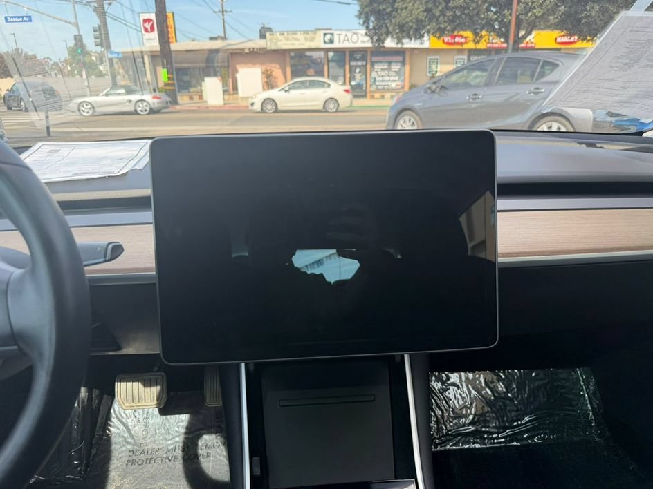 Used 2019 Tesla Model 3 Standard Range Plus RWD image 27