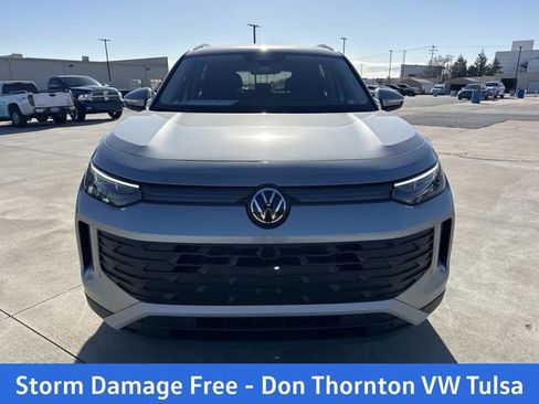 New 2026 Volkswagen Tiguan SE FWD image 8