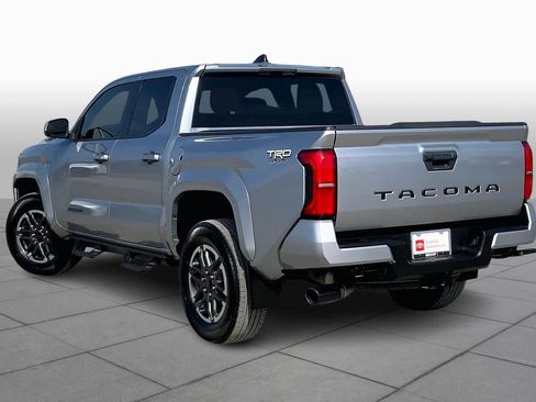 Used 2024 Toyota Tacoma TRD Sport image 12