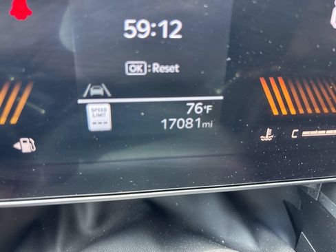 Used 2025 Kia K5 GT FWD image 17