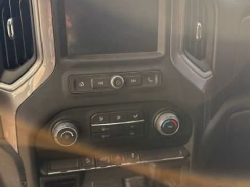 Used 2021 Chevrolet Silverado 1500 Custom Trail Boss image 22