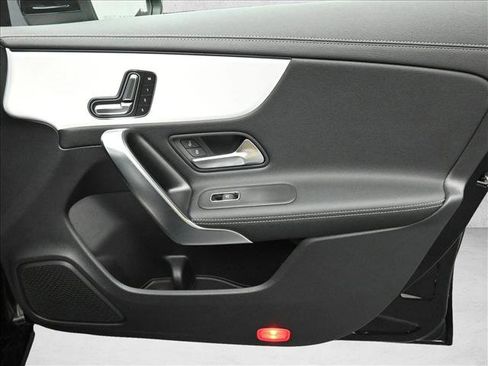 Certified 2025 Mercedes-Benz CLA 250 4MATIC image 26