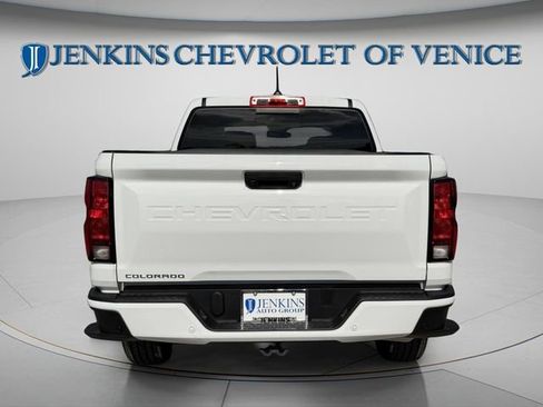 New 2025 Chevrolet Colorado LT RWD image 4